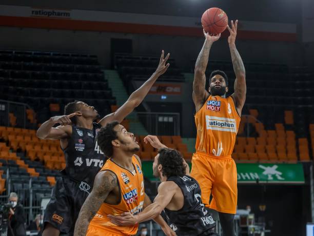 防住塔克不 防住塔克不