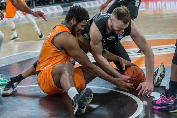 打出高节奏 打出高节奏