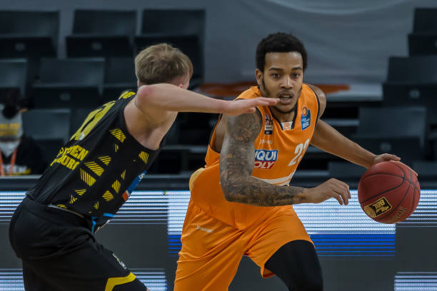 够的吸引力 够的吸引力